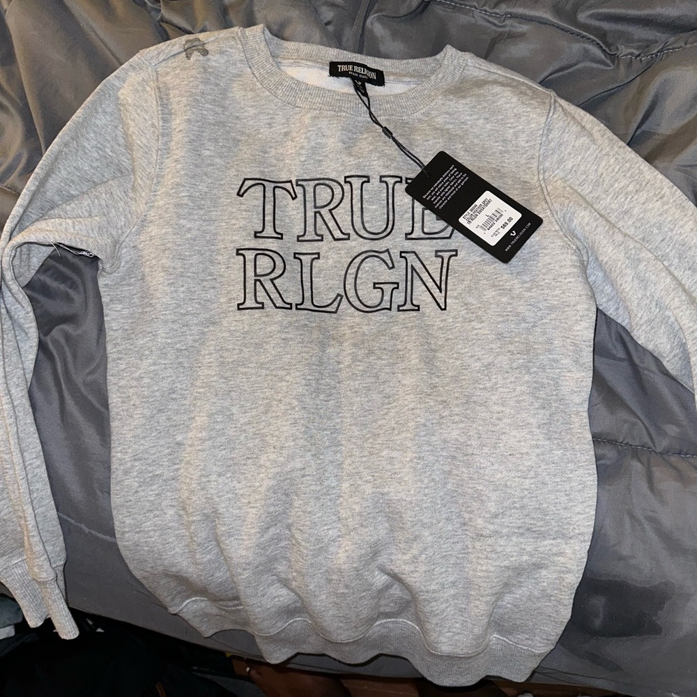 Kids true religion sweat shirt.